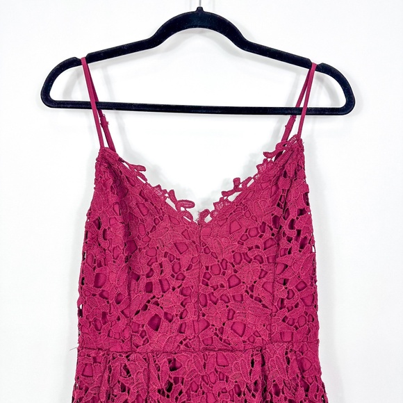 ASTR the Label Maroon Lace Sleeveless Midi Dress - Picture 3 of 6